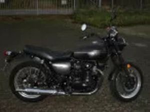 KAWASAKI W 800