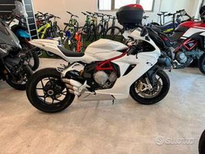 MV AGUSTA F3 675 BIANCA (SOLO 1000 KM. ORIGINALI)