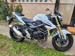 VENDS MOTO ZUZUKI 750 CC
