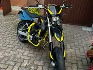 SWM SM125R