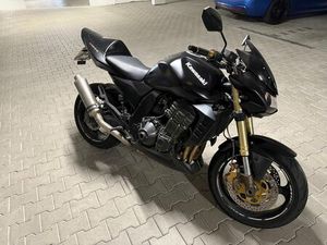 KAWASAKI Z1000