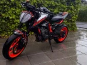 KTM 890 DUKE R SPORT