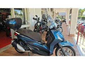VENDO PIAGGIO BEVERLY 300 HPE (2021) USATA A TIVOLI (CODICE 9848737) - MOTO.IT