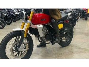 VENDO FANTIC MOTOR CABALLERO 125 SCRAMBLER (2021 - 23) USATA A MILANO (CODICE 9848832) - MOTO.IT