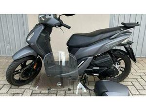 VENDO SYM SYMPHONY 125 (2021 - 24) USATA A PESCARA (CODICE 9848244) - MOTO.IT