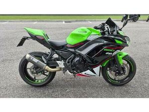 VENDO KAWASAKI NINJA 650 (2021 - 24) USATA A BERGAMO (CODICE 9848555) - MOTO.IT
