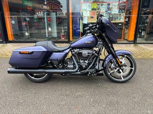 HARLEY-DAVIDSON TOURING FLHX STREET GLIDE 1923 CC