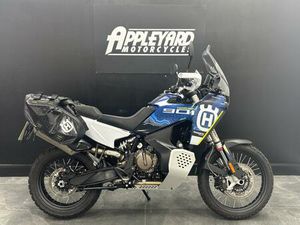 HUSQVARNA NORDEN 901 EXPEDITION HUSQVARNA 889 CC