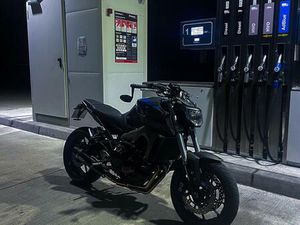 MT09 RN29 MIT SHARK KOMPLETTANLAGE