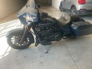 HARLEY DAVID SON STREET GLIDE 114