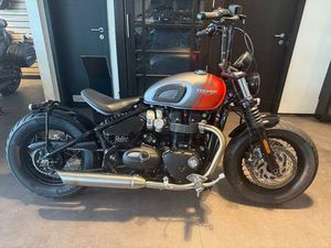 TRIUMPH BONNEVILLE BOBBER APE