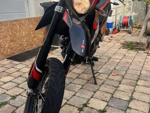 APRILIA SX 125 *TÜV NEU*