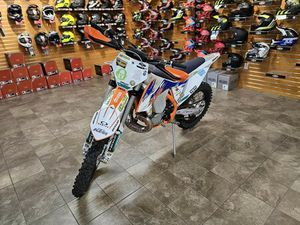 2022 KTM 300 XC TPI
