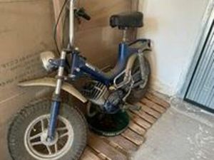 MOTO GUZZI MAGNUM 1975