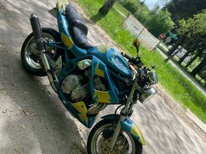 SUZUKI BANDIT 600