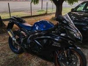 SUZUKI GSX R 750 - 2009