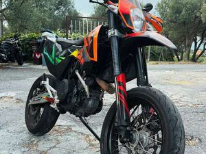 KTM 690 SMC