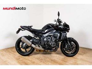 YAMAHA MT-10