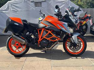 KTM 1290 SUPER DUKE GT EURO 4 1301 CC