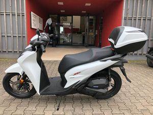 HONDA SH 150I (FINANZIERUNG MÖGLICH)