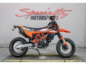2024 KTM 690 SMC R