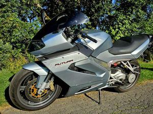 APRILIA RST1000 FUTURA WENIG KM MIT KOFFERSATZ