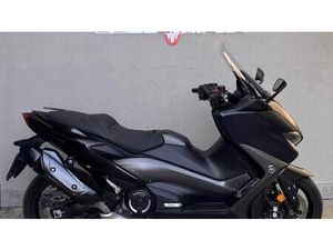 VENDO YAMAHA T-MAX 560 (2020 - 21) USATA A CIRIE' (CODICE 9849540) - MOTO.IT
