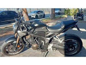 VENDO HONDA CB 650 R E-CLUTCH (2024 - 25) USATA A PESCARA (CODICE 9849728) - MOTO.IT