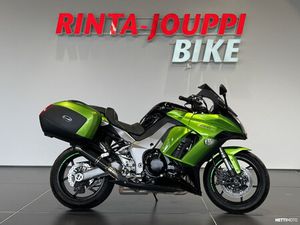 A-KORTTI - 14 PÄIVÄN PALAUTUSOIKEUS - SUOMI-PYÖRÄ, HUOLTOKIRJA, ABS, LED, SIISTI!