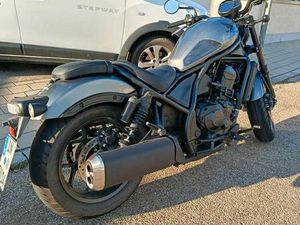 HONDA REBEL CMX1100 A *WENIG KM*