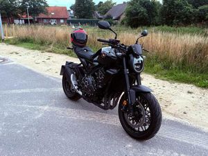 MOTORRAD HONDA CB 1000R BLACK EDITION
