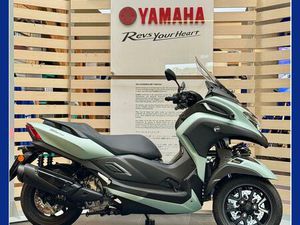 YAMAHA TRICITY 300 PKW FÜHRERSCHEIN* 1700KM* 1. HAND
