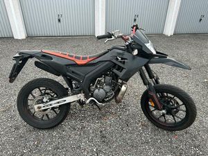 DERBI SENDA DRD CROSS SUPERMOTO 50 CCM
