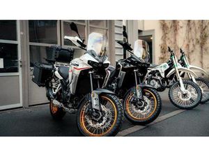 KOVE 800X TOURING - SOFORT VERF.- TEMPOMAT, SITZHEIZUNG ETC.