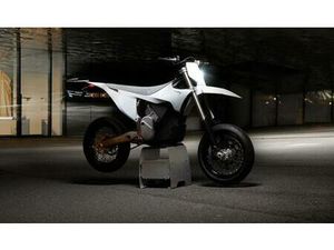 STARK FUTURE - VARG SM - SUPERMOTO - NEUES MODELL *VORBESTELLEN*
