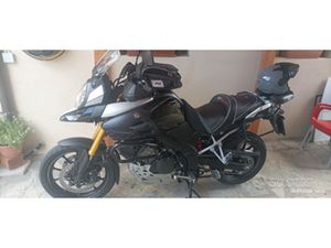 SUZUKI VSTROM 1000 PARI AL NUOVO