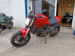 DUCATI 821 MONSTER