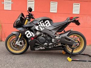 APRILIA TUONO V4 RR