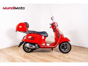 VESPA GTS 300
