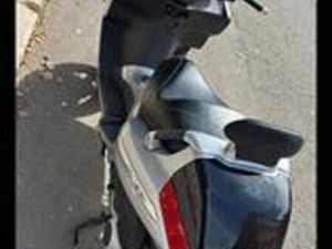 PIAGGIO X8 200 - 2004