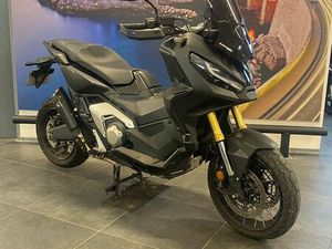 HONDA XAD-V 750