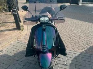 VESPA SPRINT 125CC IGET 2019 — SCOOTERS | VESPA — MARKTPLAATS
