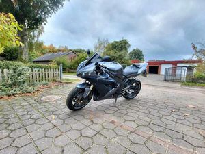 YAMAHA R1 RN12 03/27 TÜV