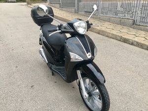 PIAGGIO LIBERTY 125 →