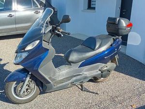 SCOOTER 125 SUZUKI