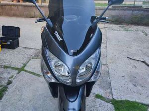 YAMAHA TMAX 500 NERO