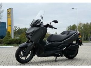 YAMAHA X-MAX X-MAX 125 MODEL 2025 MALY PRZEBIEG SALON POLSKA BENZYNA 29KM