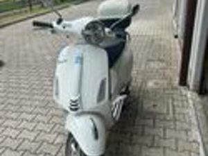 VESPA PRIMAVERA 125 DEL 2024