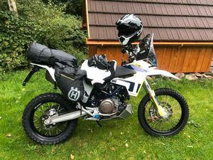 HUSQVARNA 701 ENDURO / RALLY 2023 VOLLAUSSTATTUNG 1. HAND