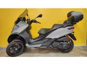 VENDO PIAGGIO MP3 350 IE ABS (2018 - 19) USATA A MILANO (CODICE 9851004) - MOTO.IT